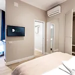 Degoya Old Town Aparthotel