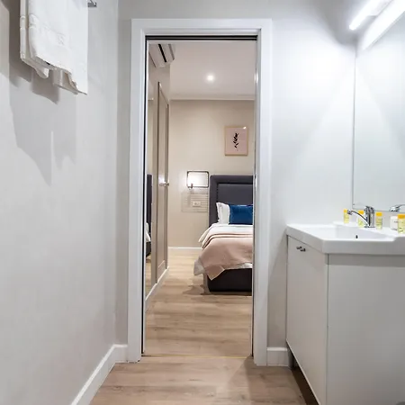 Degoya Old Town Aparthotel