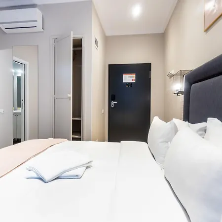 Degoya Old Town Apartahotel